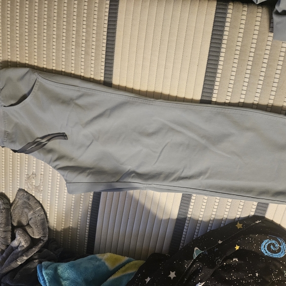 Figs Light Blue Scrub Set - Picture 4 of 5